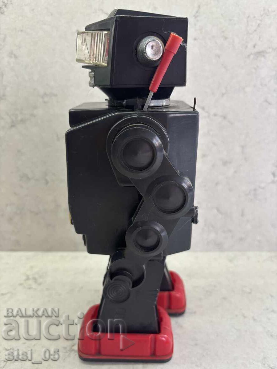 Children's plastic robot toy - 6 Children's plastic robot toy - 6