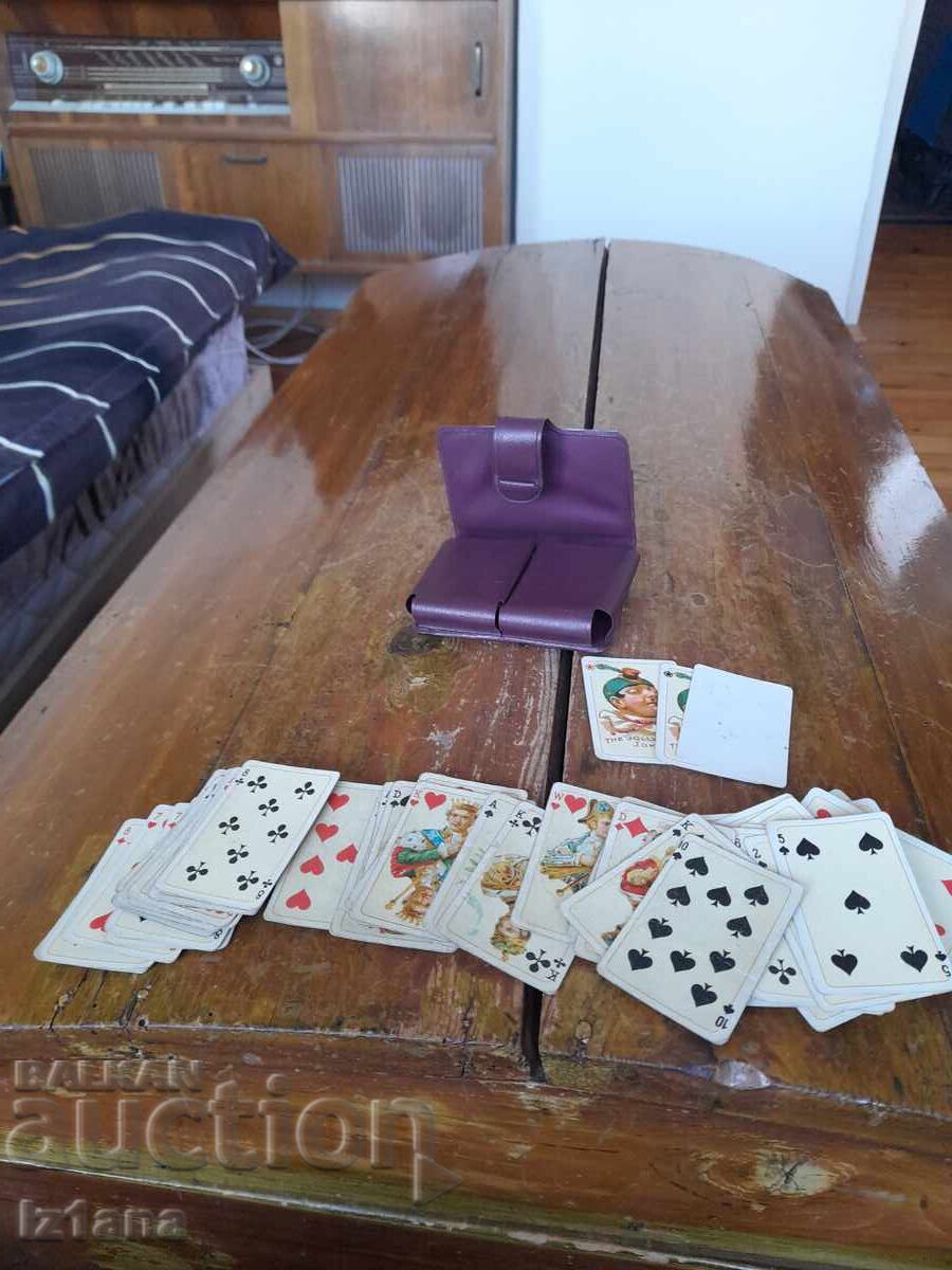 Παράδοση Παλιές τράπουλες για πασιέντζα Παράδοση Παλιές τράπουλες για πασιέντζα