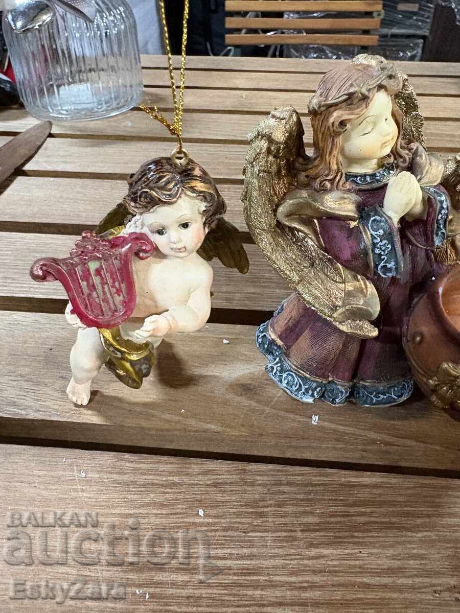 Auction Angel figurines Auction Angel figurines
