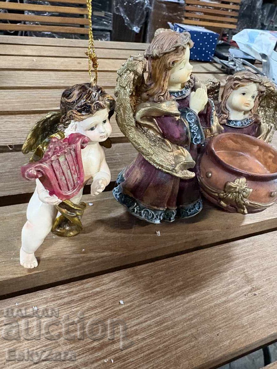 Delivery of Angel figurines Delivery of Angel figurines