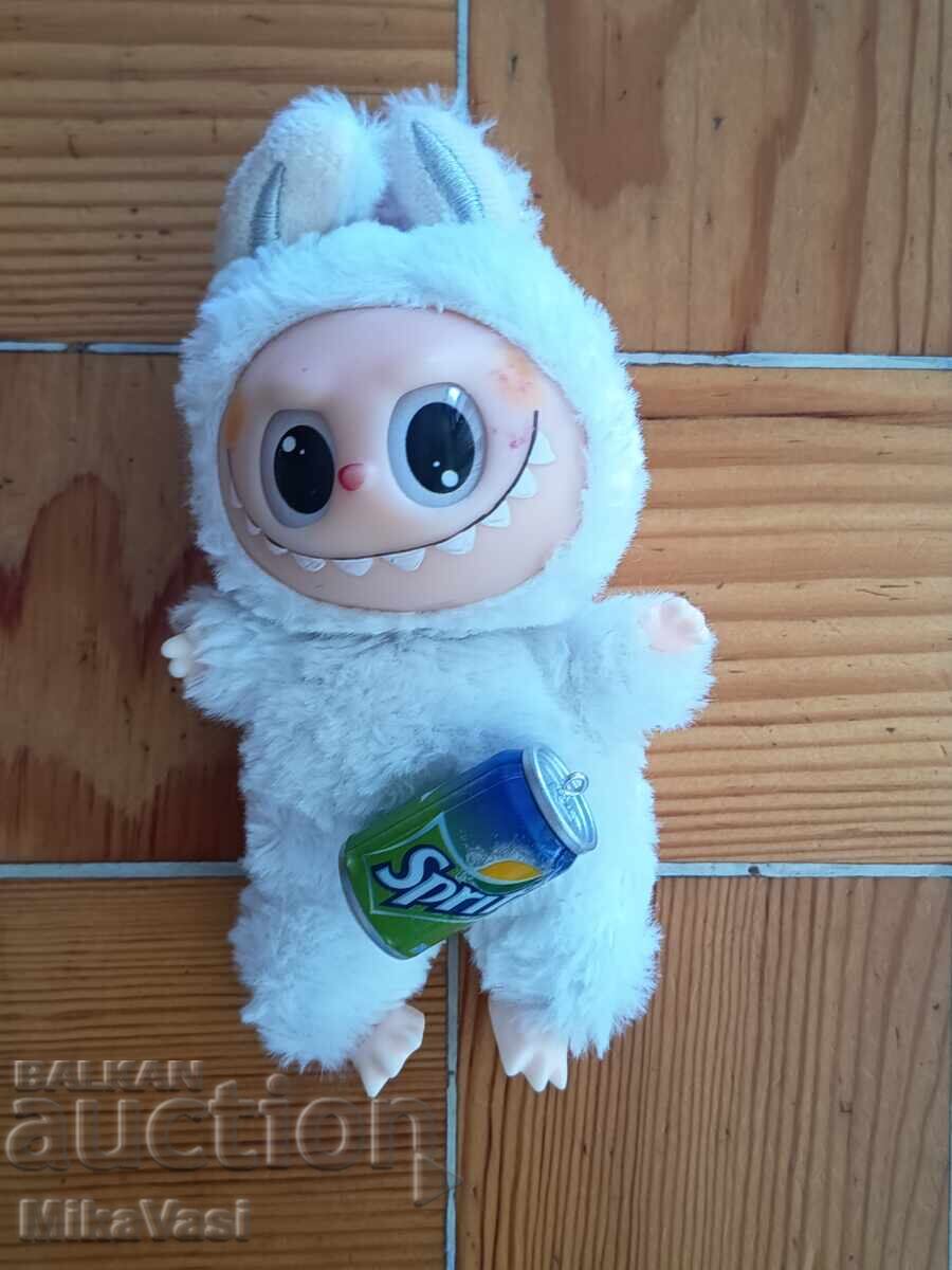 Pop Mart THE MONSTERS 18 cm original with price € 15.00 | 29.34 BGN Pop Mart THE MONSTERS 18 cm original with price € 15.00 | 29.34 BGN