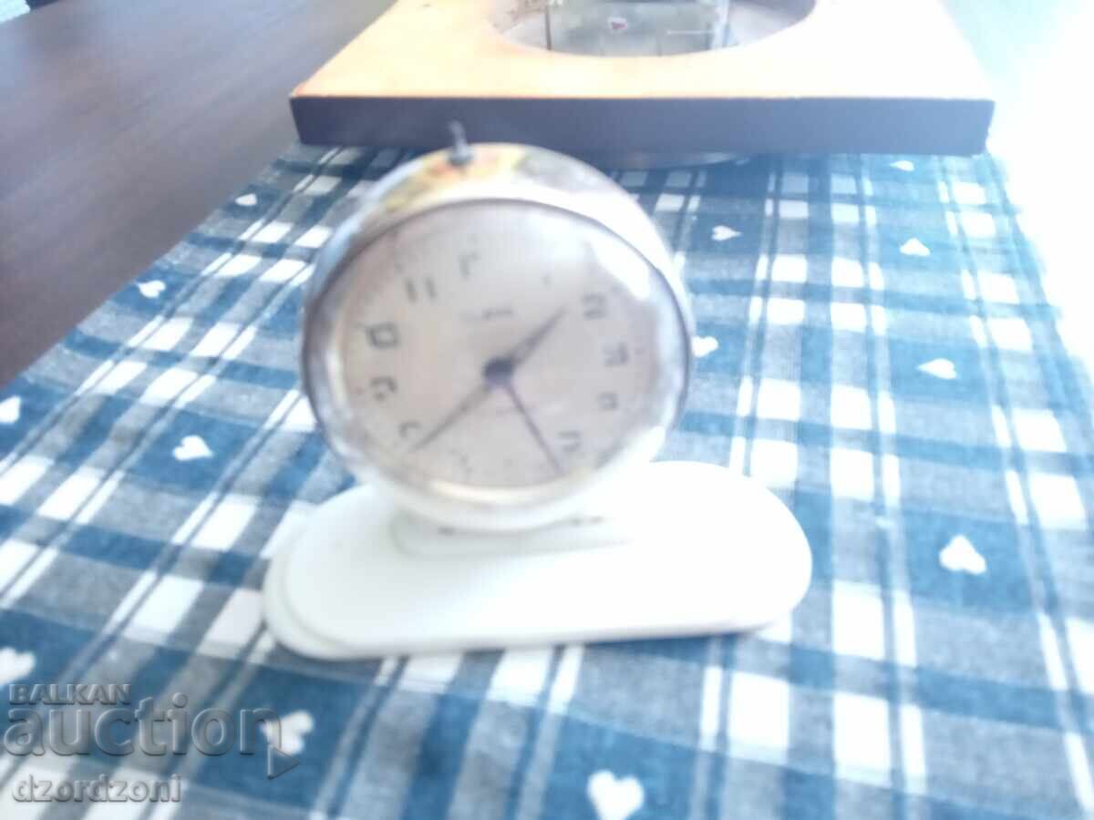 Ceas de masă Slava Globus Ceas de masă Slava Globus