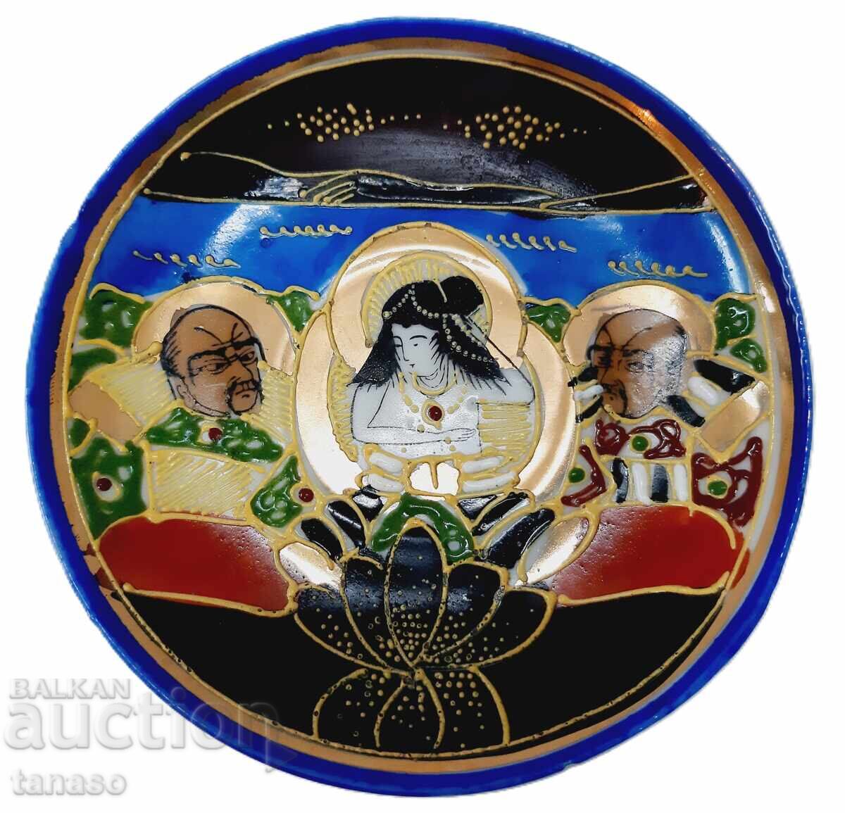 Стара китайска чиния за стена Red Medallion 11 см
