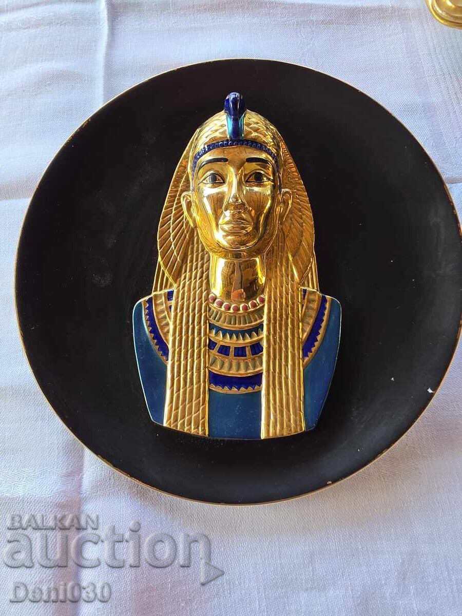 Decorative plate