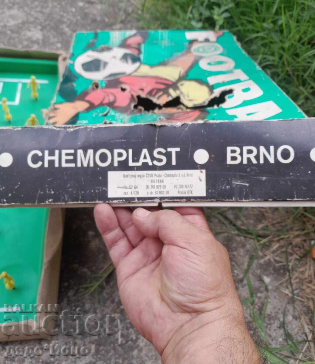 Delivery of Star Soc (1979) Chemoplast football in good condition