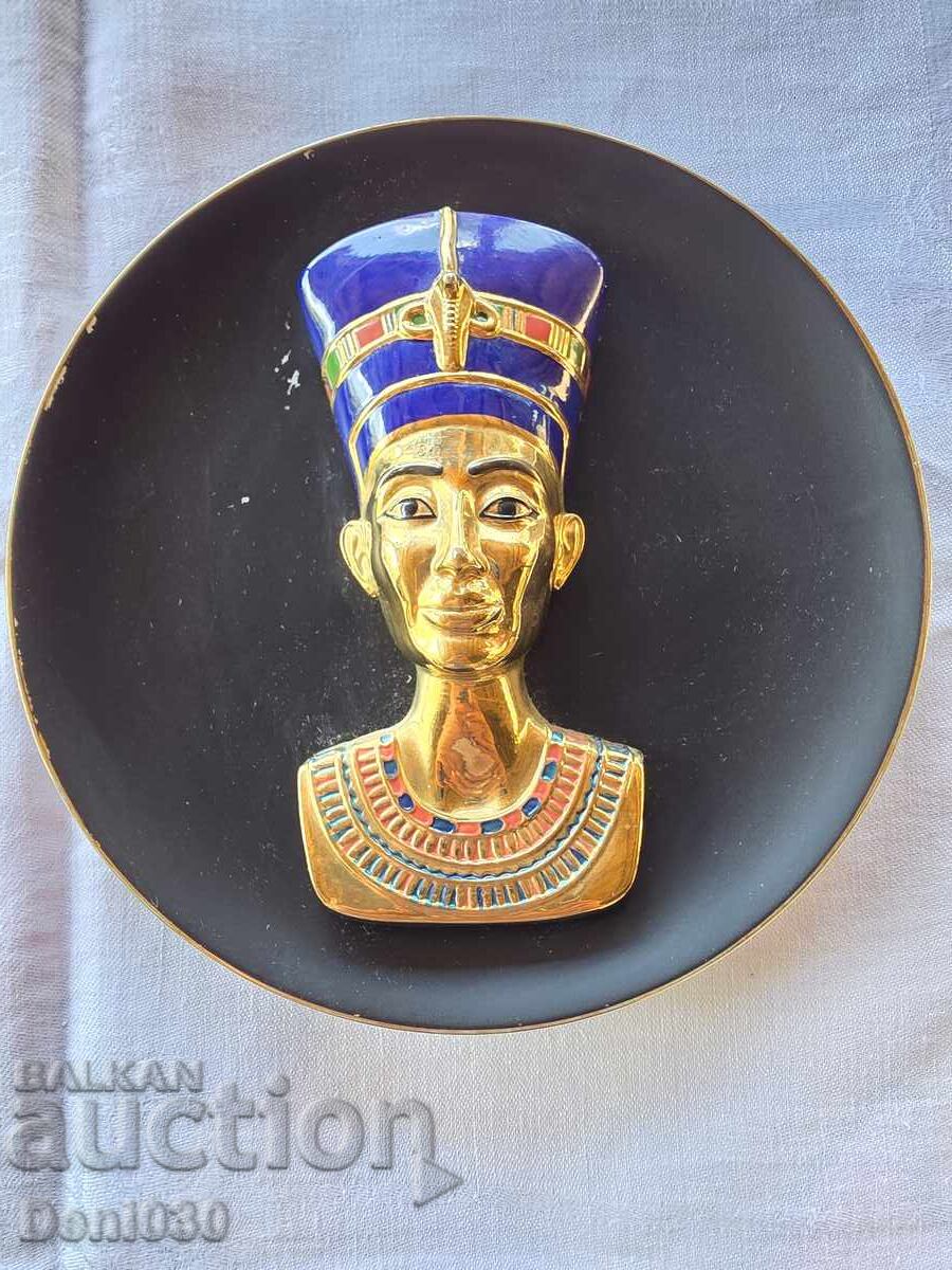 Decorative plate