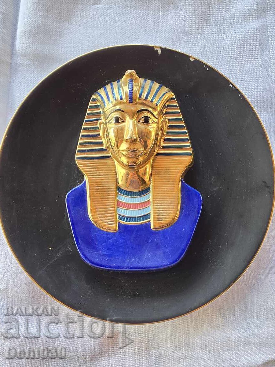 Decorative plate