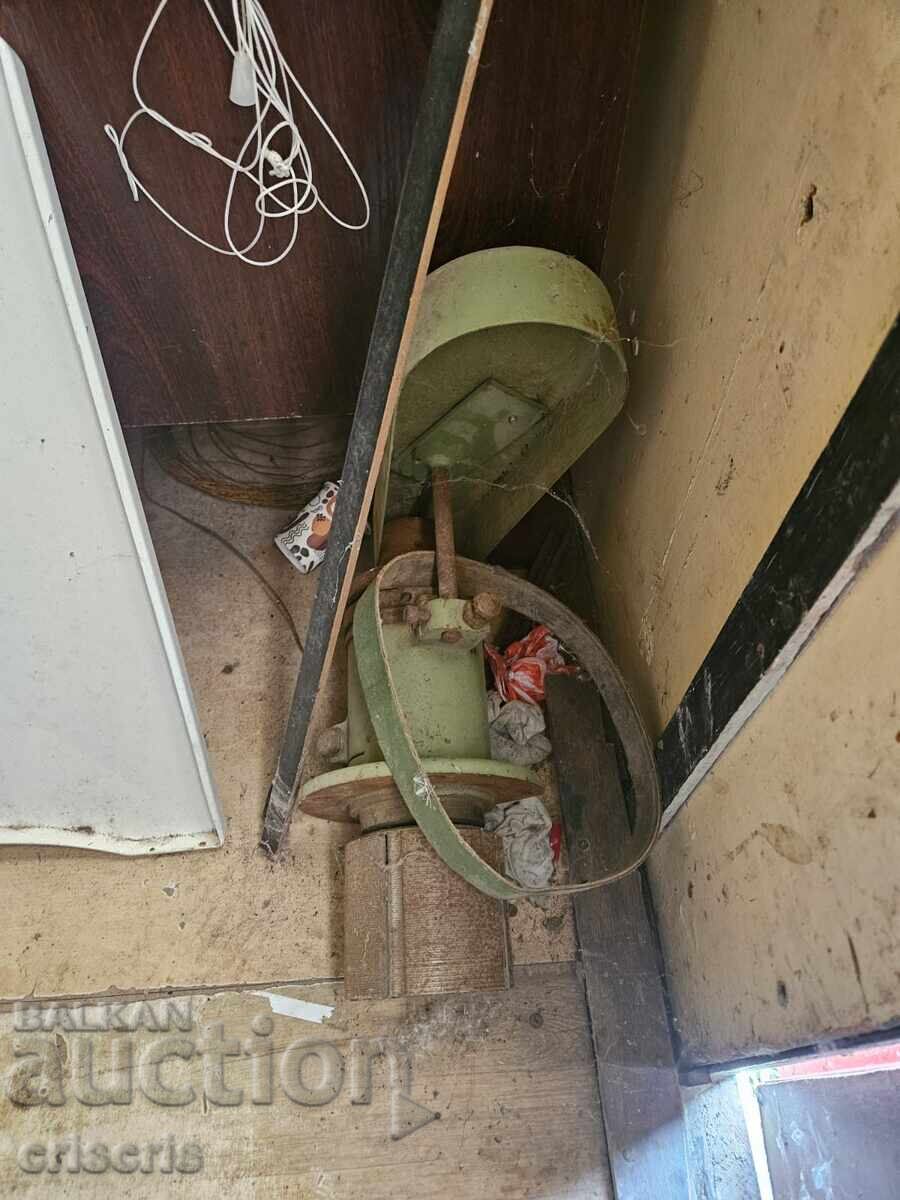 Πλάνη με φρέζα για αυτόματο προφίλ ξύλινων δοκών Πλάνη με φρέζα για αυτόματο προφίλ ξύλινων δοκών