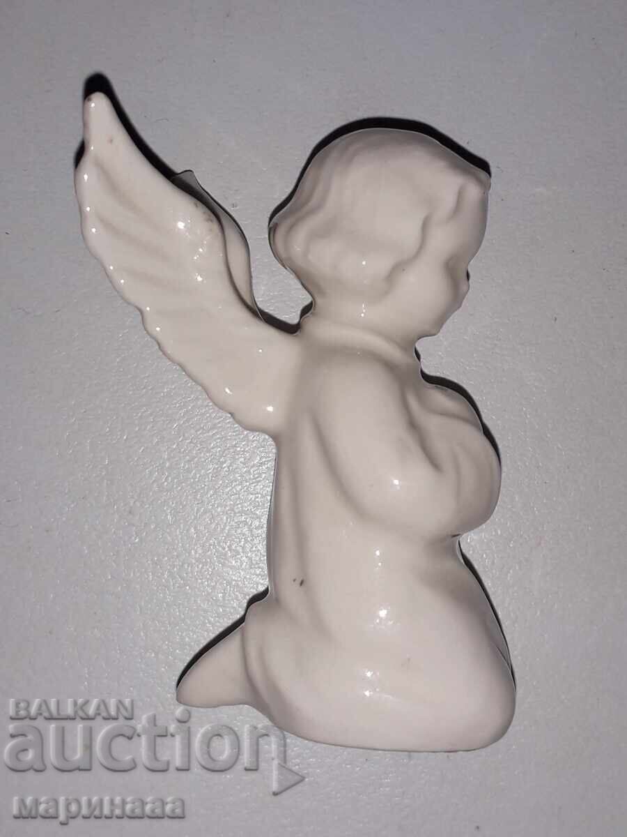 Аукцион СТАРИННА МАЛКА ФИГУРКА '' ГЬОБЕЛ''. ЗАБЕЛЕЖКА