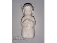 ANTIQUE SMALL FIGURINE ''GOEBEL''. NOTE