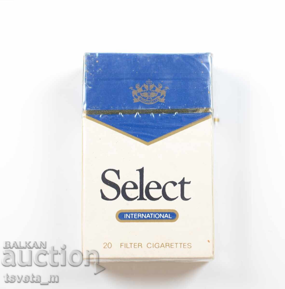 ЦИГАРИ SELECT запечатани с целофан и бандерол соц с цена € 10.00 | 19.56 лв. ЦИГАРИ SELECT запечатани с целофан и бандерол соц с цена € 10.00 | 19.56 лв.