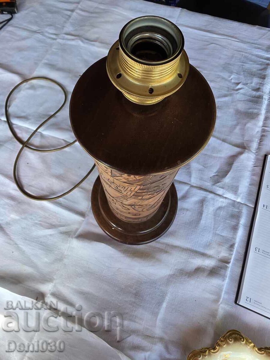 Licitație lampă de masă retro Licitație lampă de masă retro