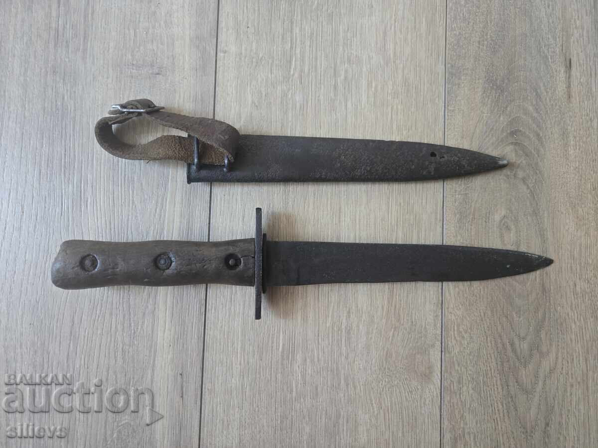 Доставка на Рядък,италиански боен щик WW2