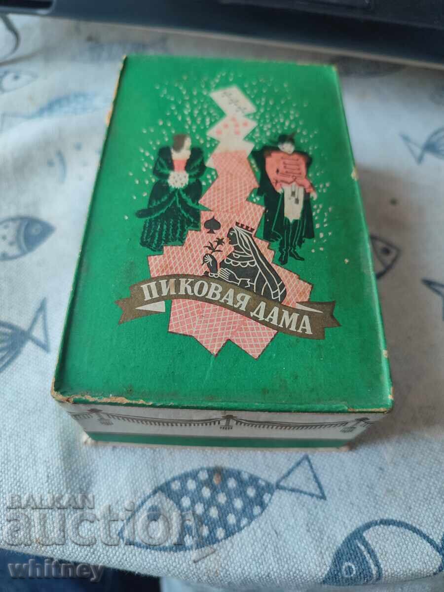 Parfum "Dama de pică" 1965