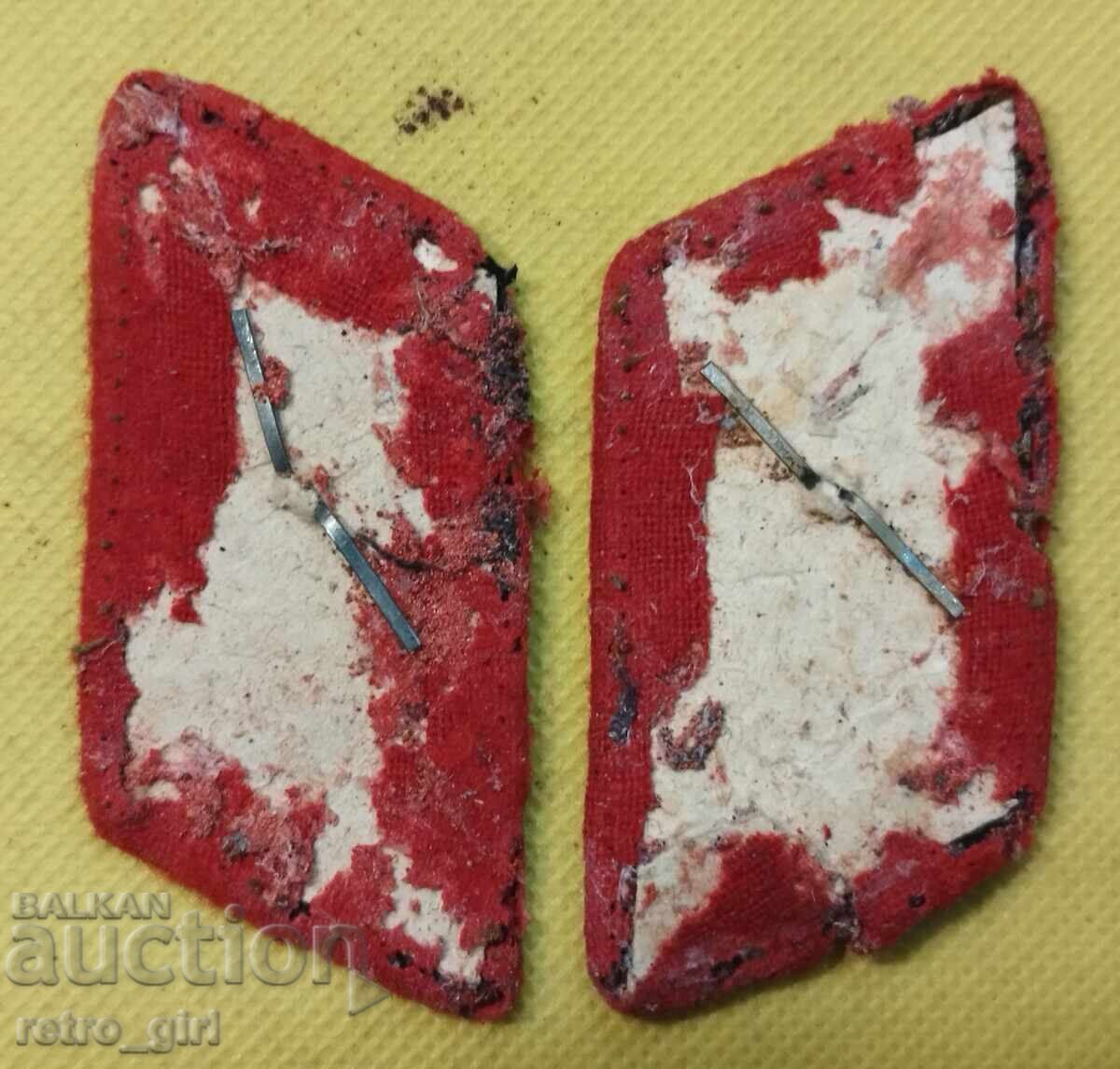 Cinci puncte. cu preț € 8.90 | 17.41 BGN