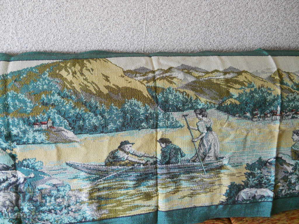 Auction Old wall covering - machine embroidery Auction Old wall covering - machine embroidery