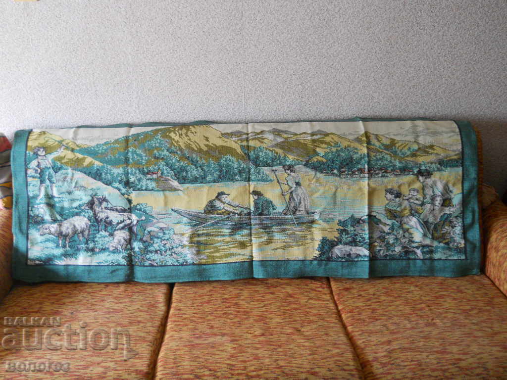 Old wall covering - machine embroidery Old wall covering - machine embroidery