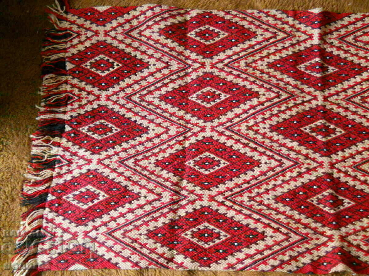 Auction  Old, hand-embroidered wall rug