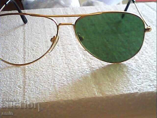 Delivery of Branded gold-plated frame U4LIA LUOVRE