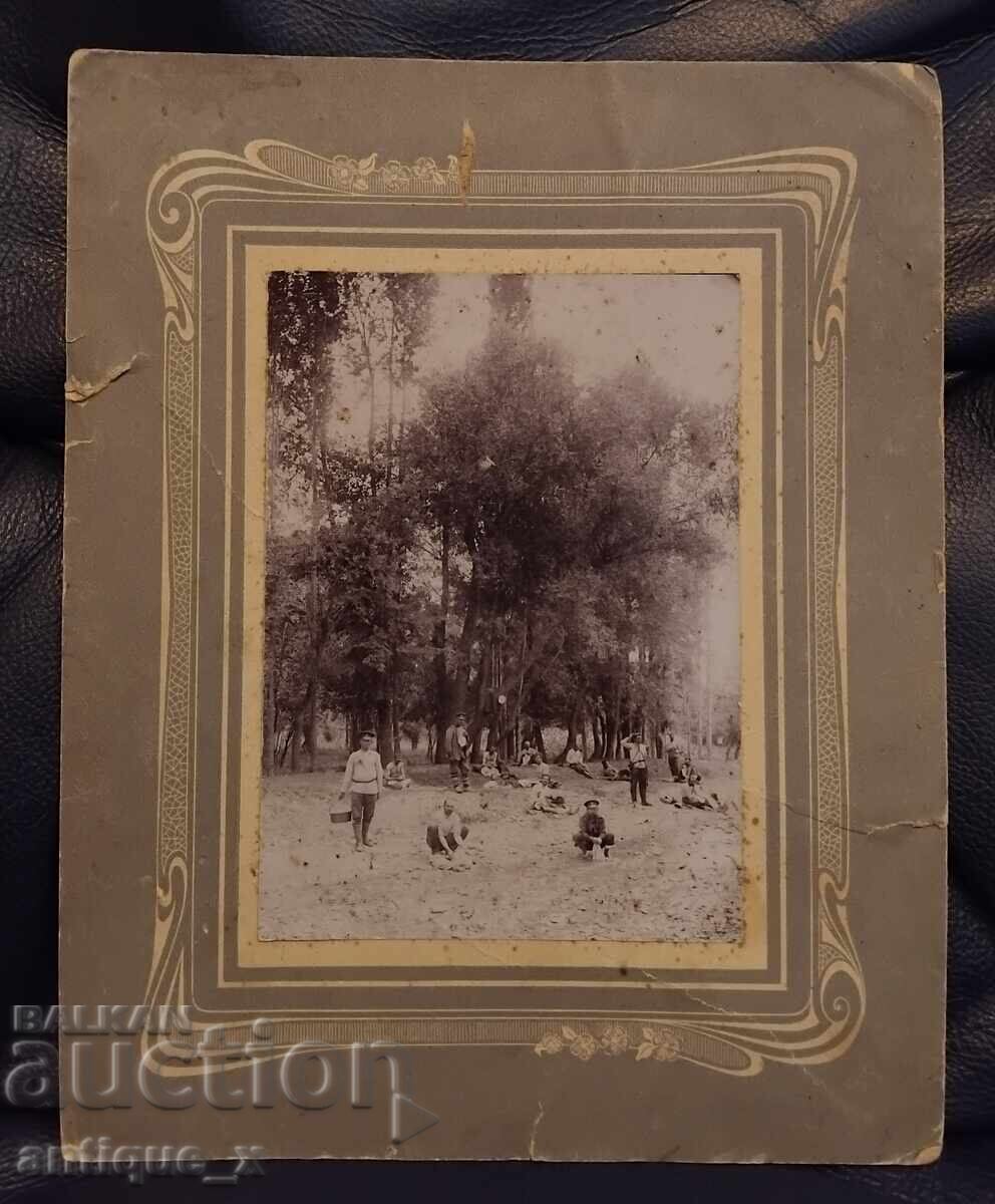 Fotografie militară veche de mari dimensiuni - pe front - carton gros