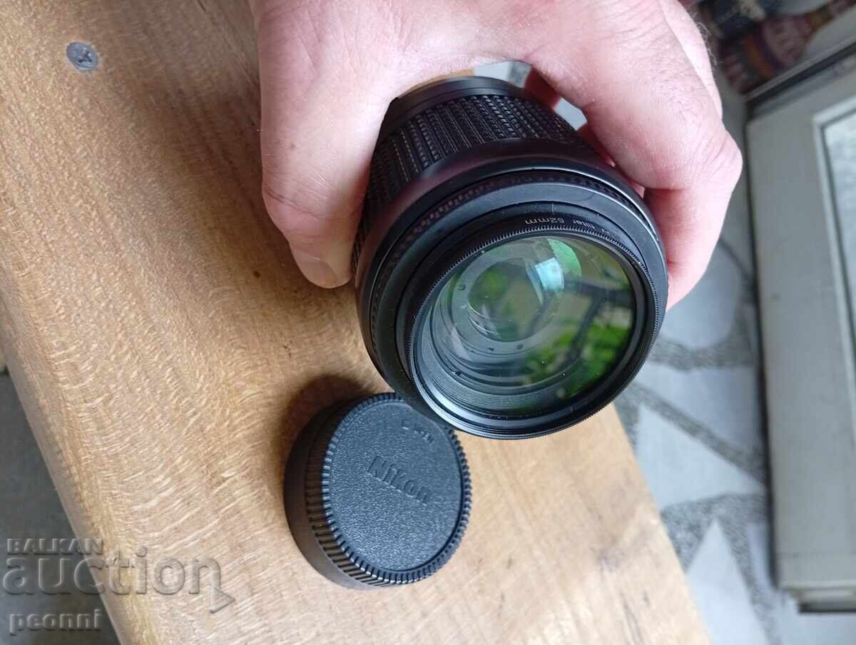 Παράδοση Φακός Nikon AF Nikkor 80-200