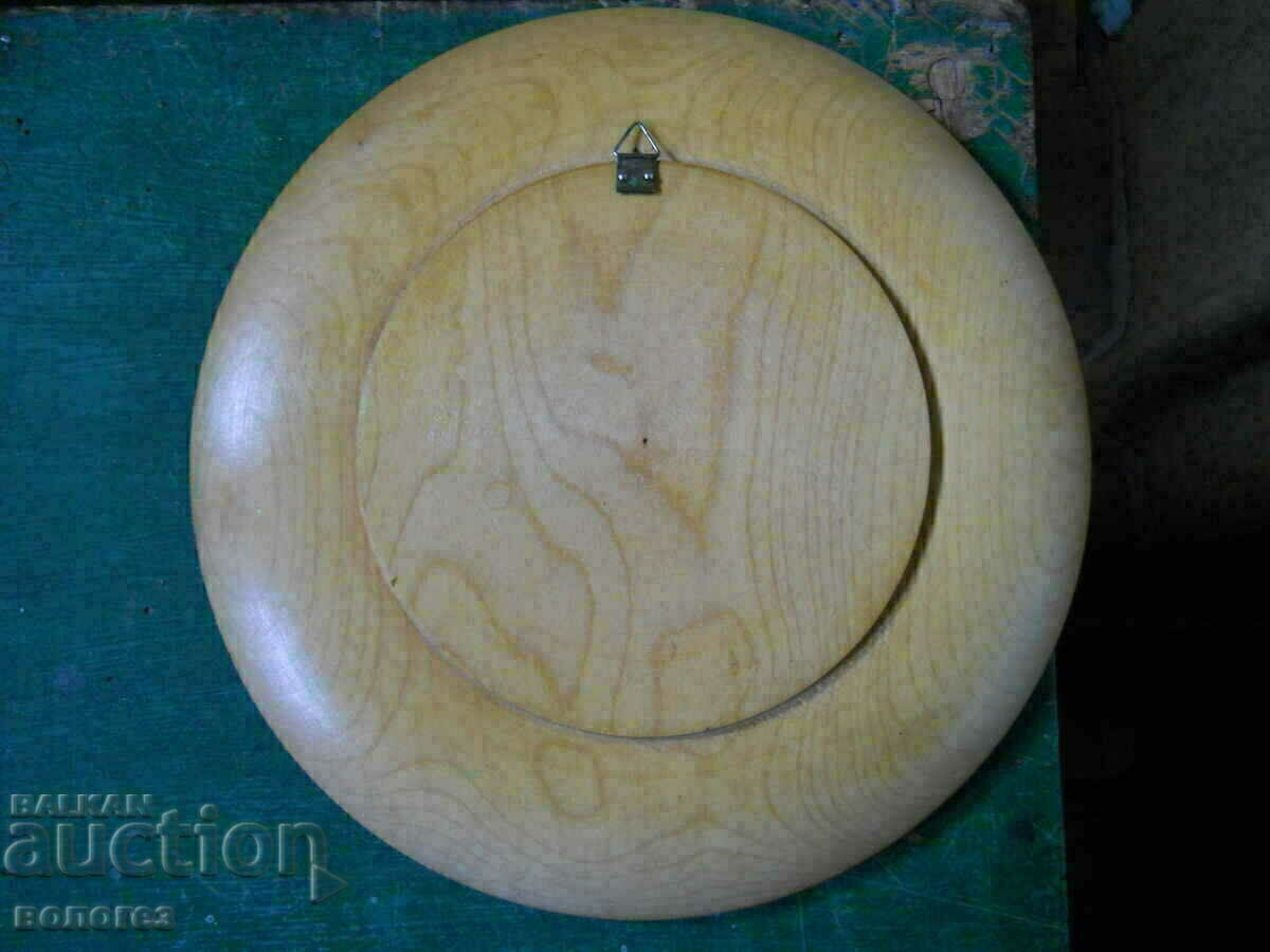 Auction  Large plate - wall plaque - wood carving (Germany)