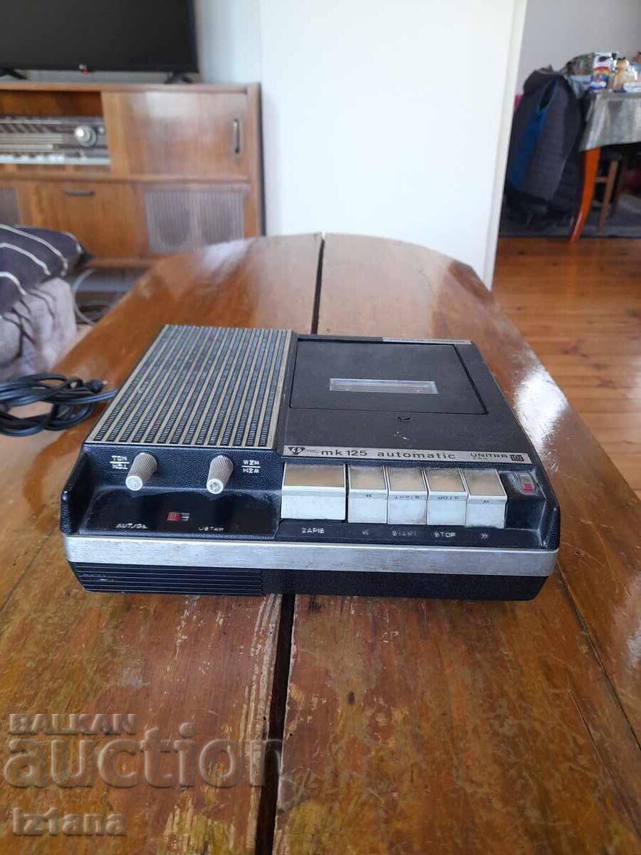 Vintage Unitra MK125 cassette player