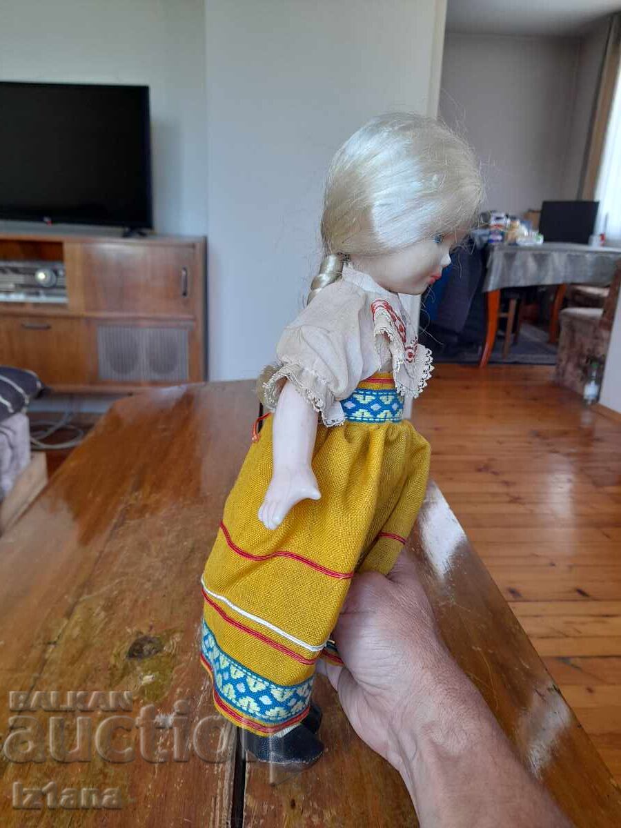 Аукцион Стара кукла