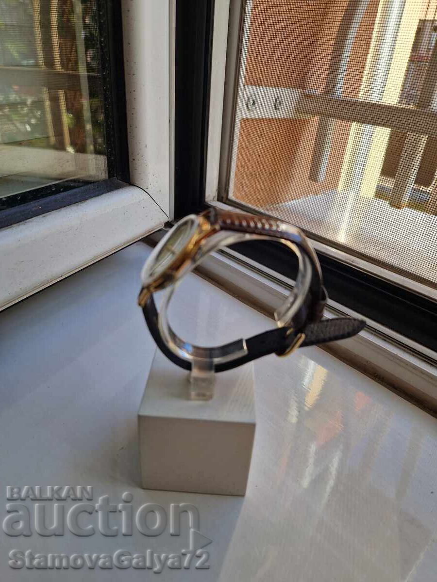 Доставка на Швейцарски мъжки ръчен часовник CERTINA Automatic