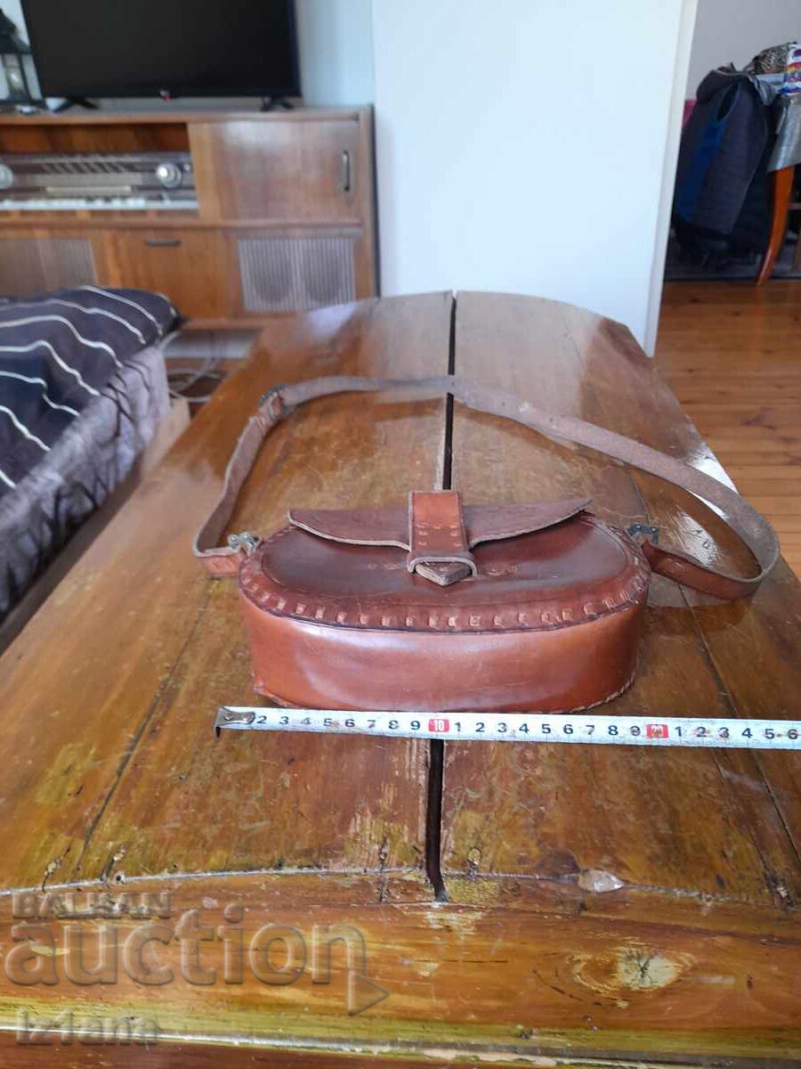 Γυναικεία δερμάτινη τσάντα με τιμή € 32.00 | 62.59 BGN