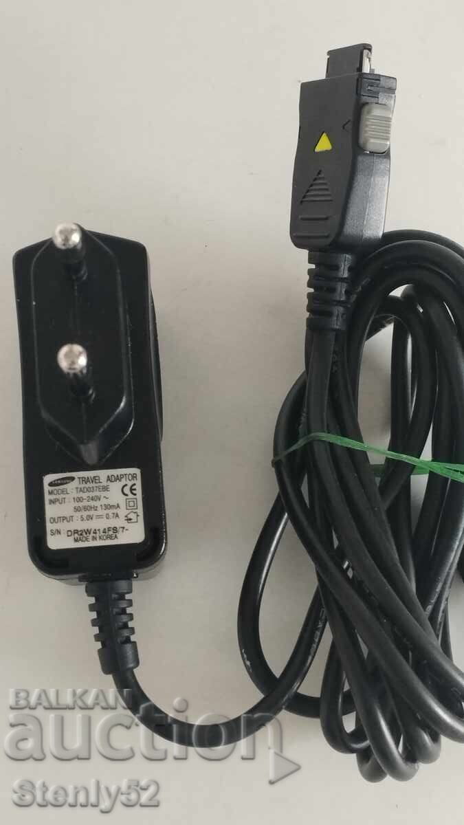 Μετασχηματιστής, φορτιστής 5 V, 0.7 A Μετασχηματιστής, φορτιστής 5 V, 0.7 A