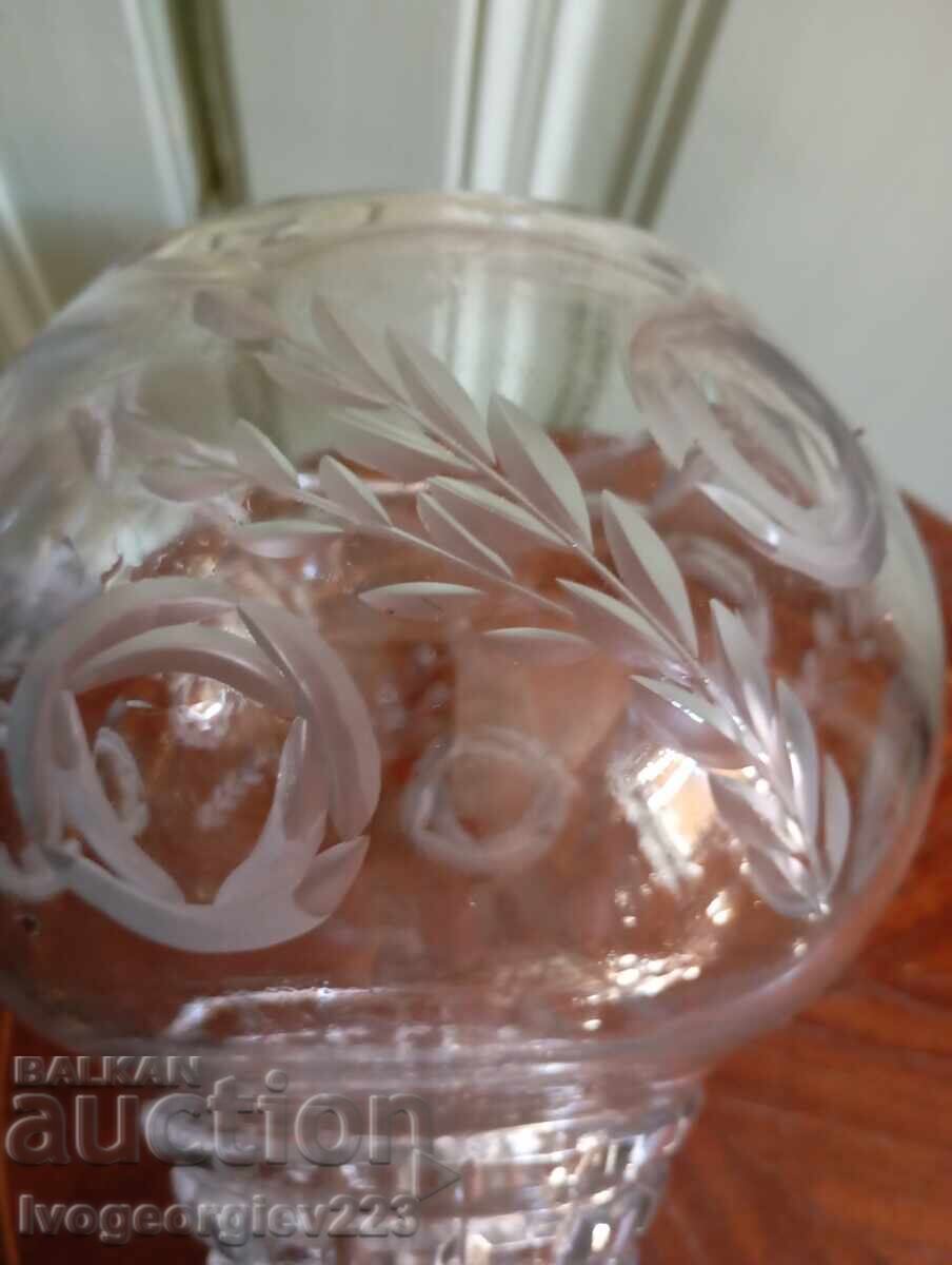 Аукцион Стара кристална ваза,бонбониерa