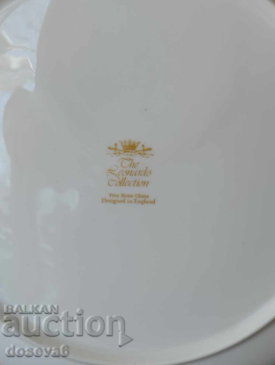 Delivery of Plate with a size of 20.5 cm Leonardo collection