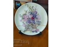 Plate with a size of 20.5 cm Leonardo collection