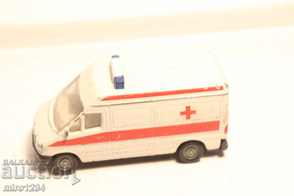 1/64 SIKU MERCEDES ΑΣΘΕΝΟΦΟΡΟ ΜΟΝΤΕΛΟ ΑΥΤΟΚΙΝΗΤΟΥ με τιμή € 0.01 | 0.02 BGN