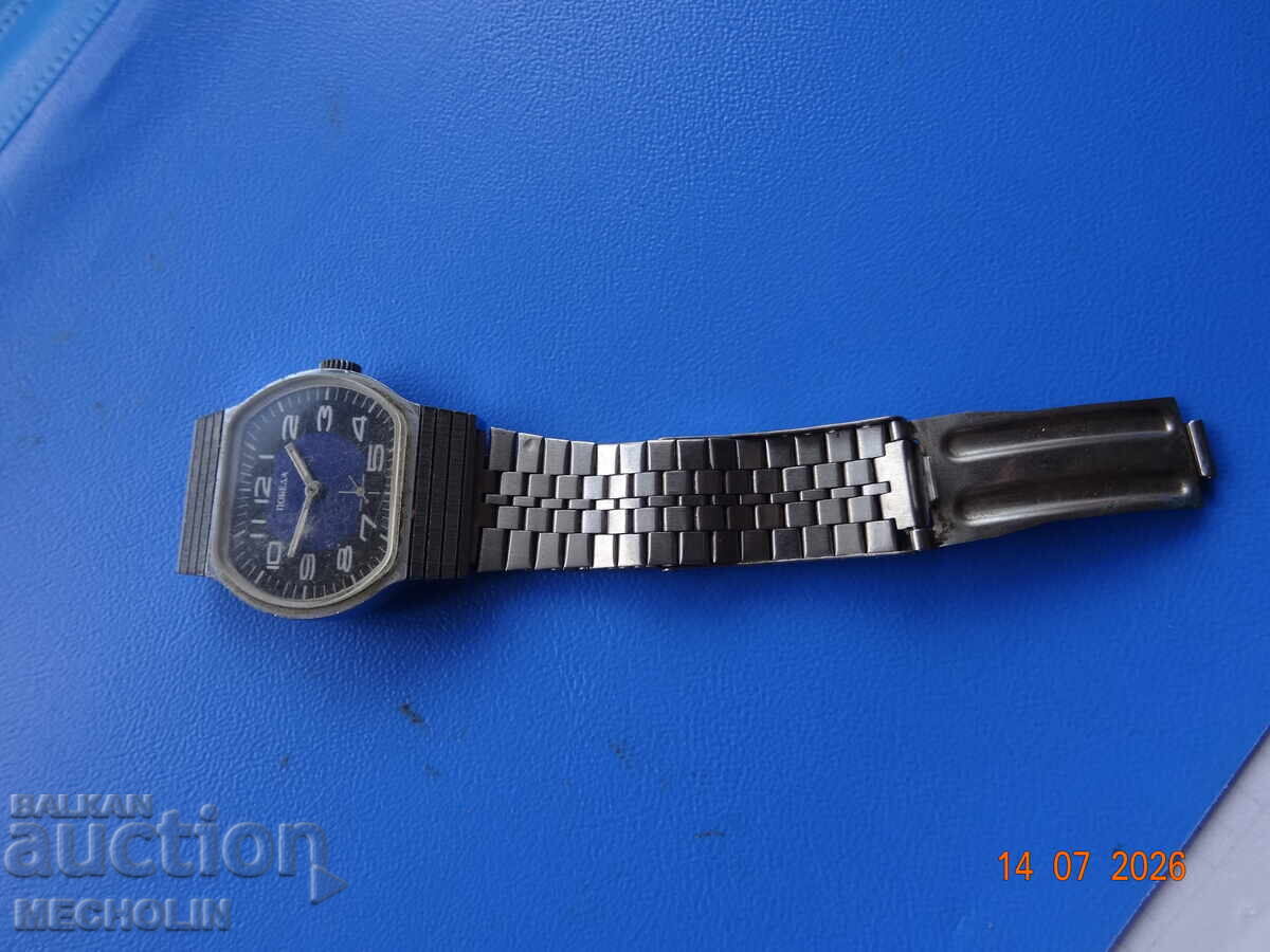 Auction  OLD RUSSIAN COLLECTIBLE WATCH POBEDA