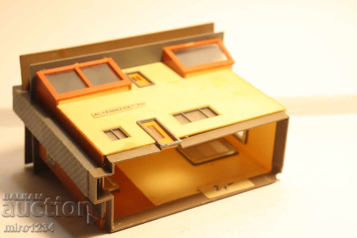 H0 1/87 KIBRI CASĂ MACHETĂ CLĂDIRE MODEL FEROVIAR GARĂ - 5 H0 1/87 KIBRI CASĂ MACHETĂ CLĂDIRE MODEL FEROVIAR GARĂ - 5