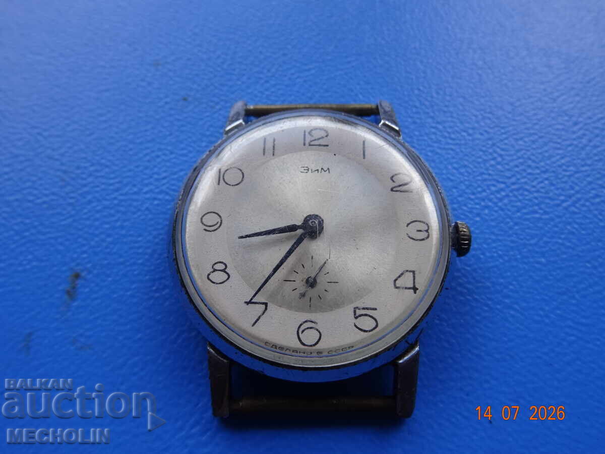 OLD RUSSIAN COLLECTIBLE WATCH VICTORY WINTER OLD RUSSIAN COLLECTIBLE WATCH VICTORY WINTER