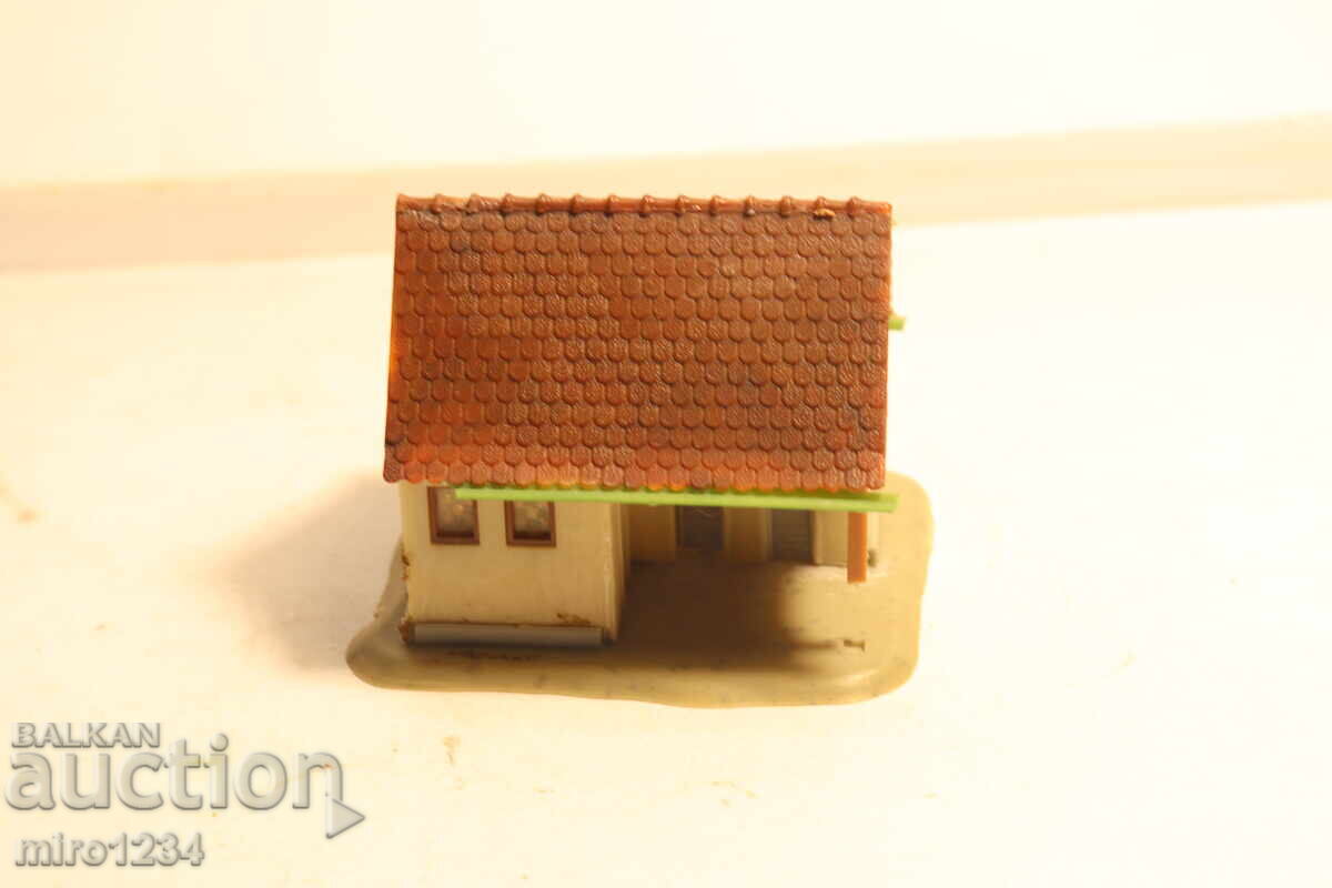 H0 1/87 KIBRI CASĂ MACHETĂ CLĂDIRE MODEL FEROVIAR GARĂ - 5 H0 1/87 KIBRI CASĂ MACHETĂ CLĂDIRE MODEL FEROVIAR GARĂ - 5