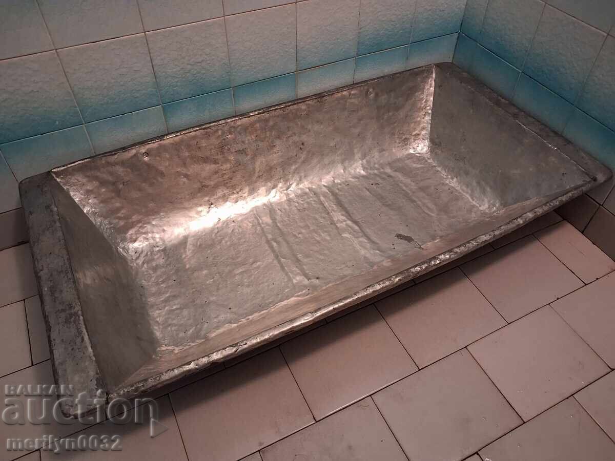 Auction Old copper trough household vessel basin copper Auction Old copper trough household vessel basin copper