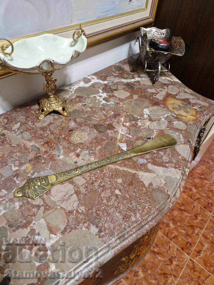 Auction  Great antique bronze English shoehorn