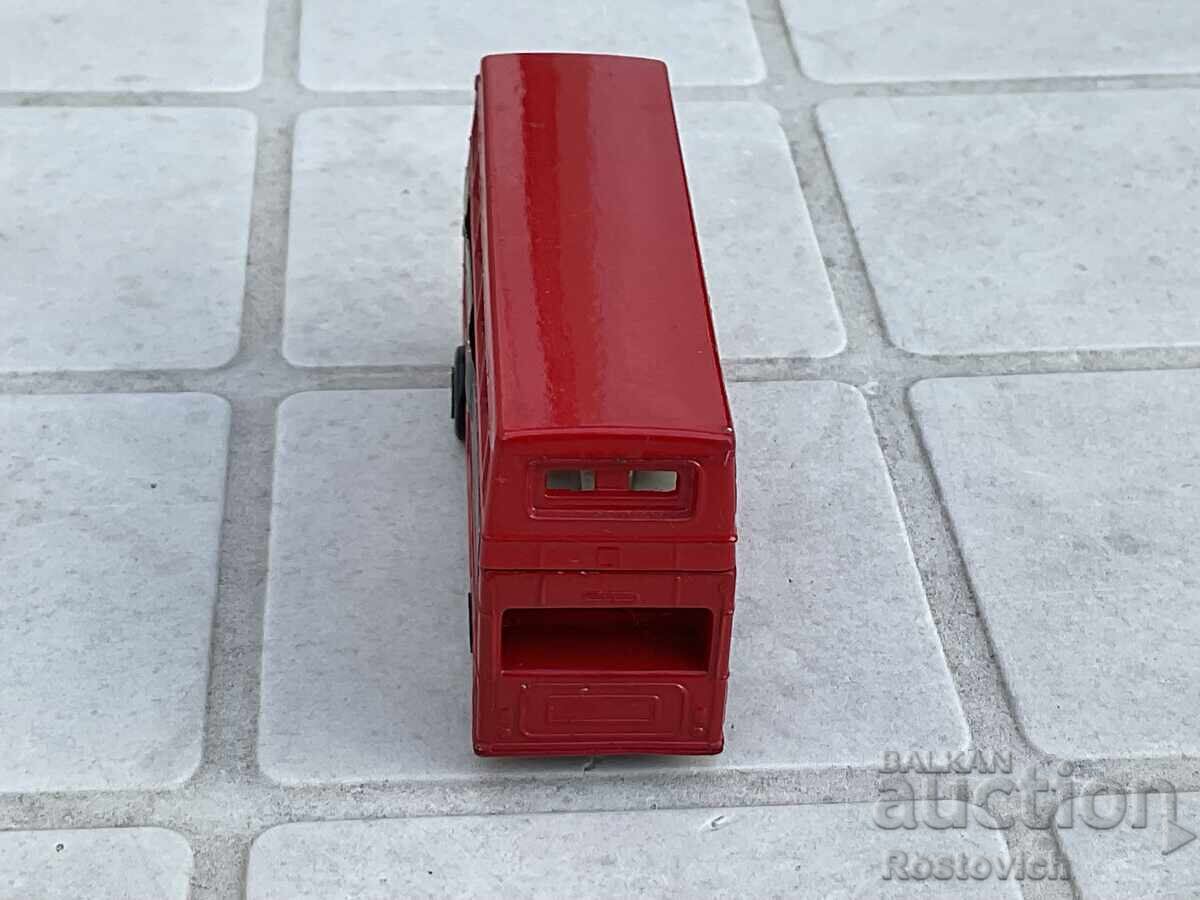 Delivery of Matchbox Superfast No. 17 "The Londoner" bus model Delivery of Matchbox Superfast No. 17 "The Londoner" bus model