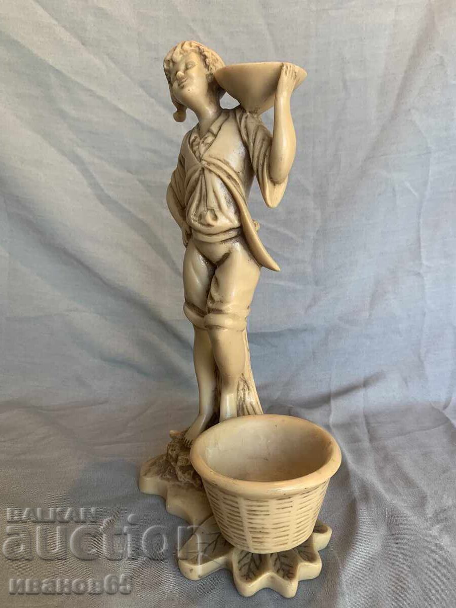 Auction figurine figure Auction figurine figure