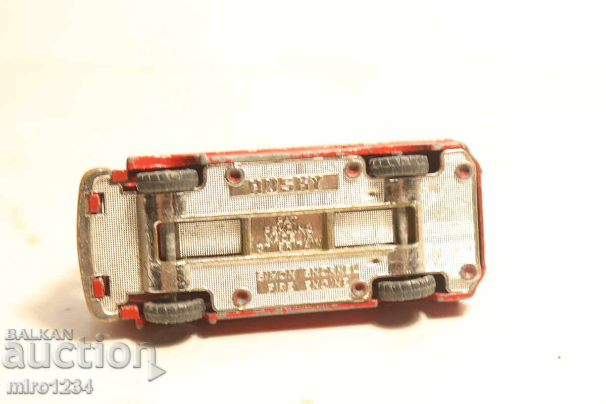 HUSKY FIRE TRUCK TOY MODEL - 5 HUSKY FIRE TRUCK TOY MODEL - 5