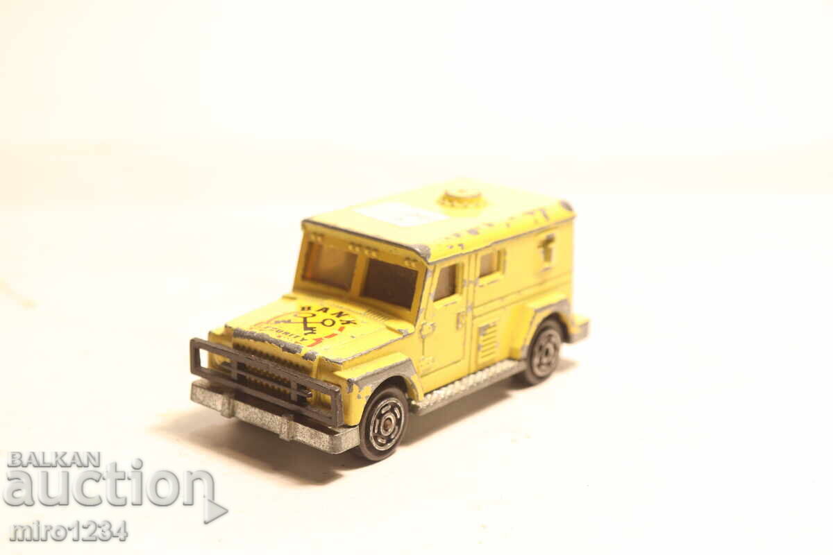 Auction  MAJORETTE TRUCK TOY CAR MODEL