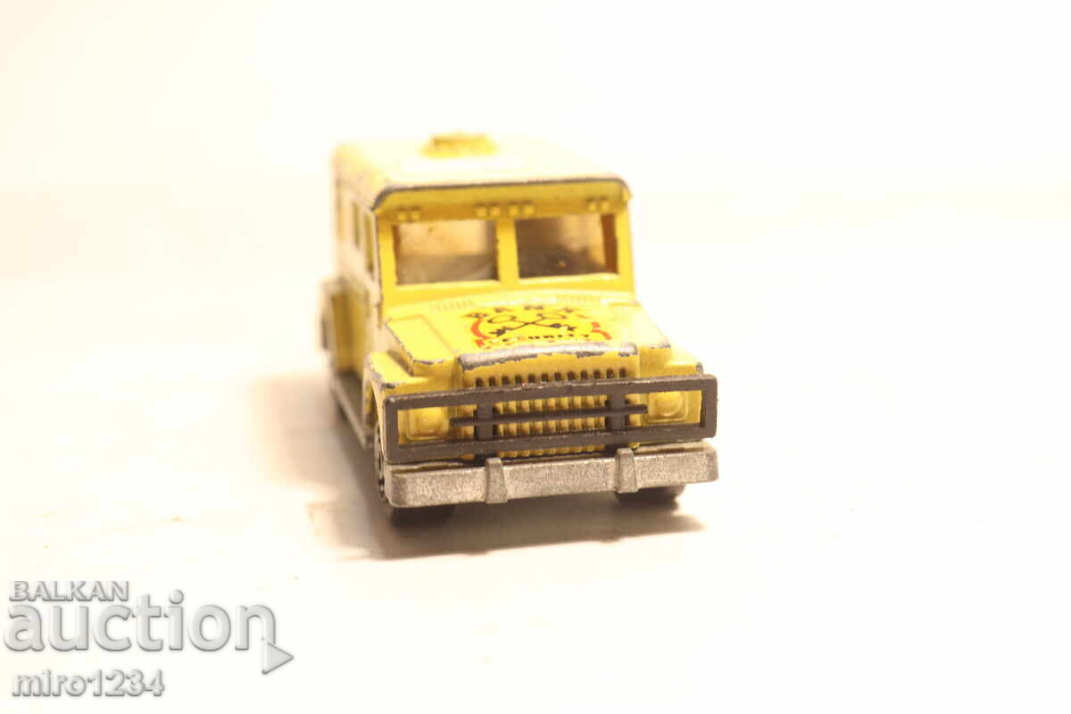 Delivery of MAJORETTE TRUCK TOY CAR MODEL