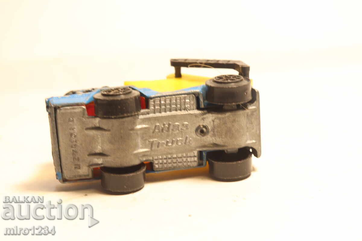 METALCAR TRUCK TOY MODEL - 7