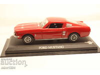 1/43 FORD MUSTANG MODEL CAR