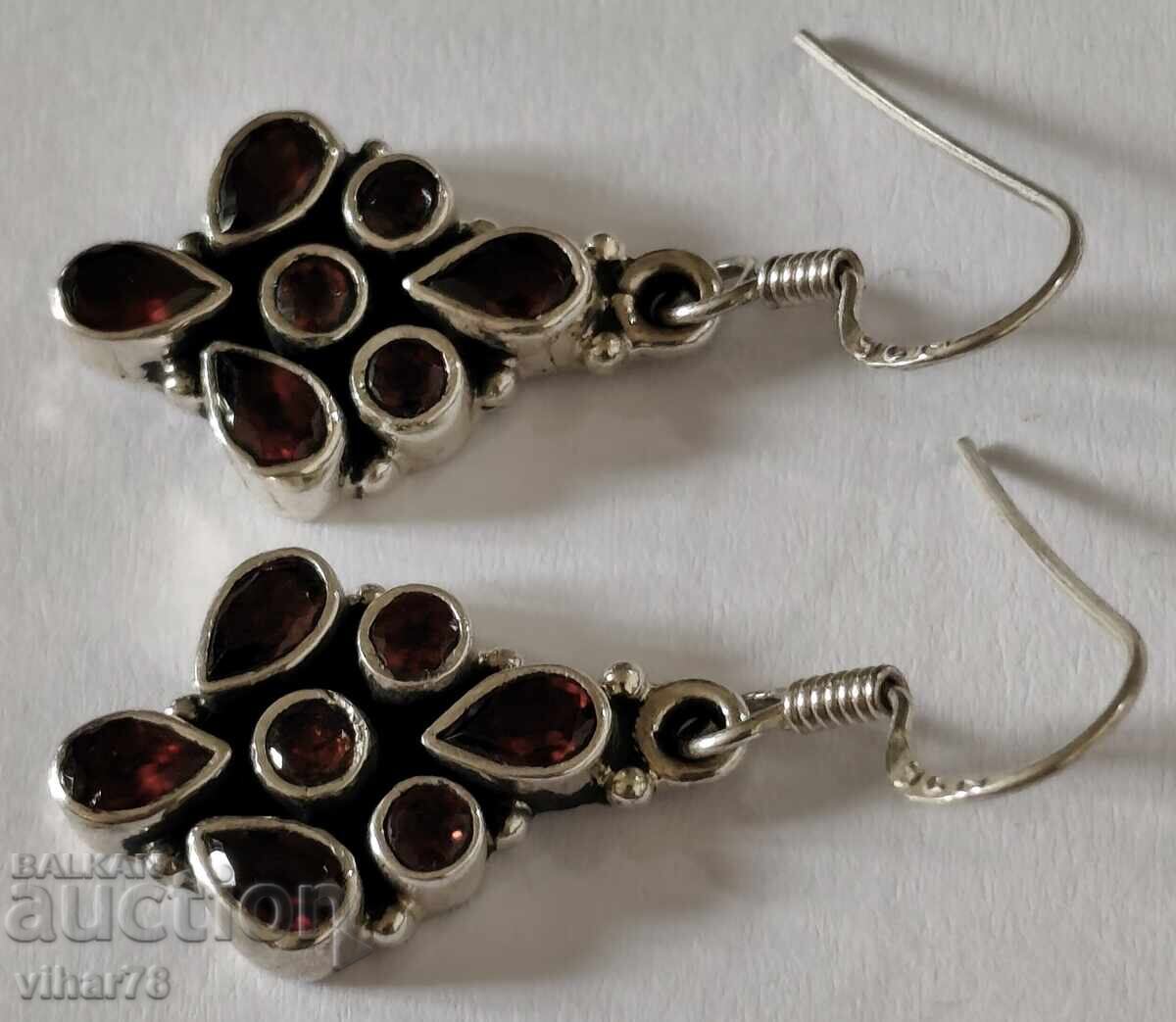 Vintage silver earrings with garnets with price € 169.99 | 332.47 BGN