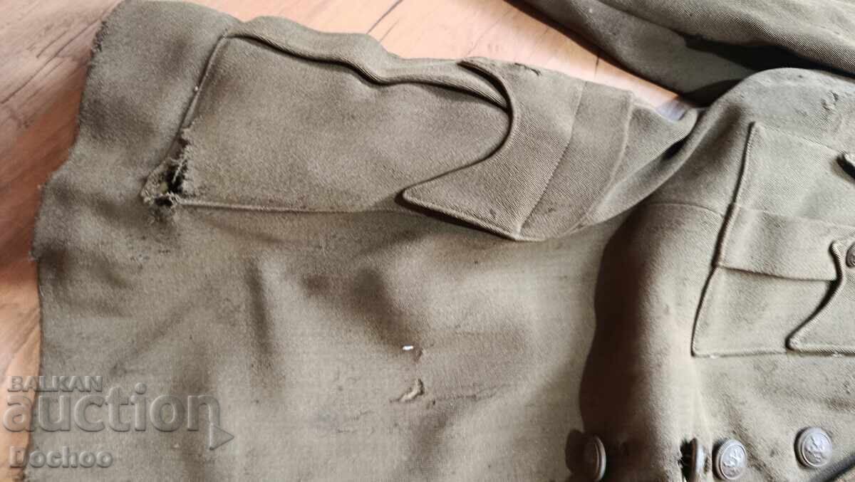 Доставка на Царска офицерска униформа